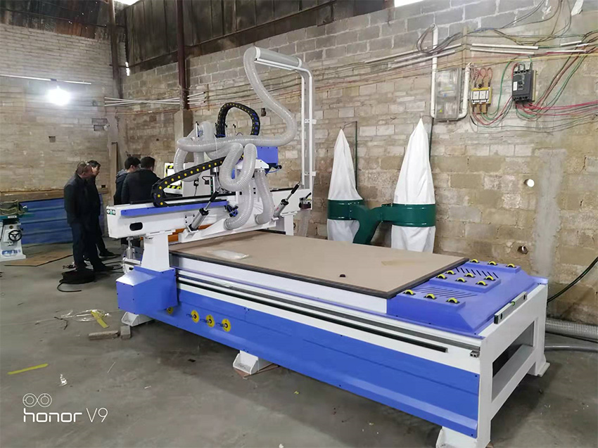 石材雕刻機具有哪一些主要的優勢?(圖1) 石材雕刻機具有哪一些主要的優勢?(圖1)